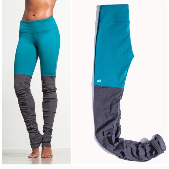 ALO Yoga Pants - Alo yoga scrunchy ribbed goddess leggings